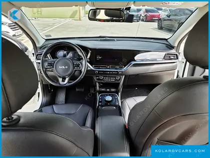 KIA NIRO EARTH