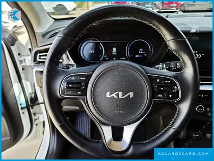 KIA NIRO EARTH
