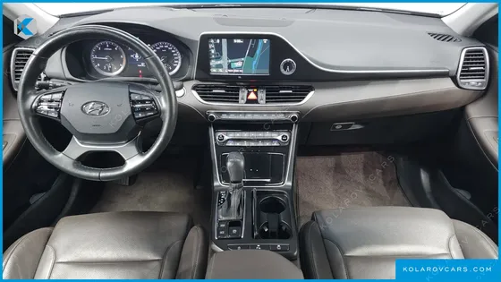HYUNDAI GRANDEUR 2.2 DIESEL PREMIUM