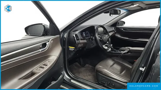 HYUNDAI GRANDEUR 2.2 DIESEL PREMIUM