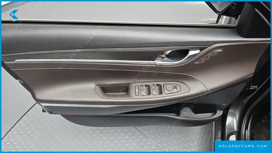 HYUNDAI GRANDEUR 2.2 DIESEL PREMIUM