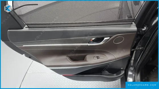 HYUNDAI GRANDEUR 2.2 DIESEL PREMIUM