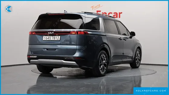 KIA CARNIVAL DIESEL 9-SEATER PRESTIGE