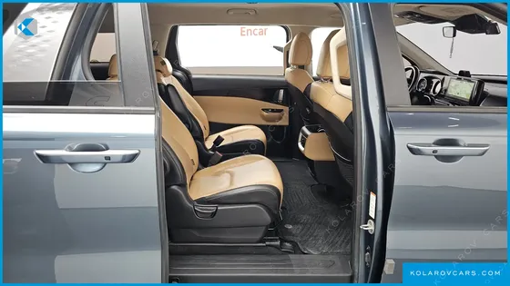 KIA CARNIVAL DIESEL 9-SEATER PRESTIGE
