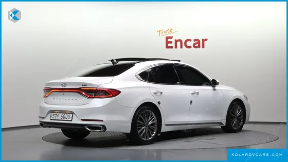 HYUNDAI GRANDEUR 2.2 DIESEL PREMIUM