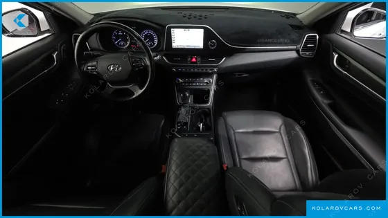 HYUNDAI GRANDEUR 2.2 DIESEL PREMIUM