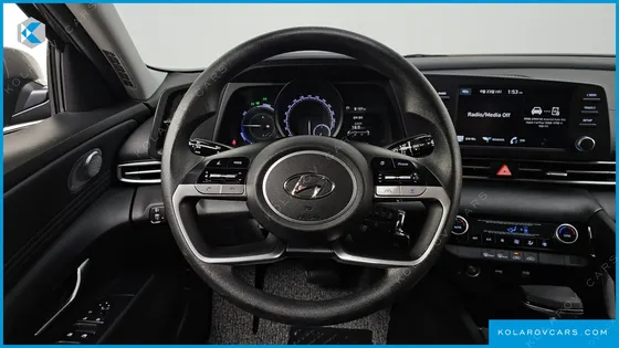 HYUNDAI ELANTRA (AVANTE) SMART