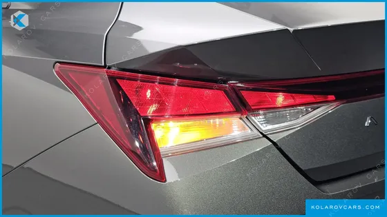 HYUNDAI ELANTRA (AVANTE) SMART