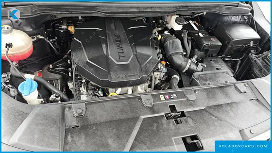 KIA CARNIVAL DIESEL 9-SEATER NOBLESSE