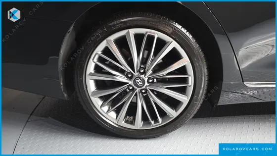 HYUNDAI GRANDEUR 3.0 EXCLUSIVE