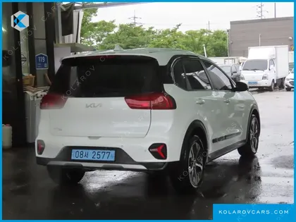 KIA NIRO EARTH
