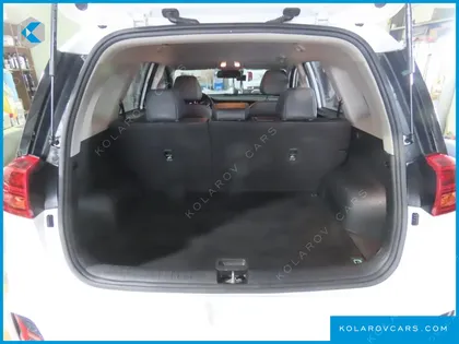 KIA NIRO EARTH