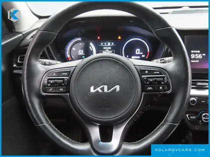 KIA NIRO EARTH