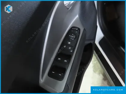 KIA NIRO EARTH