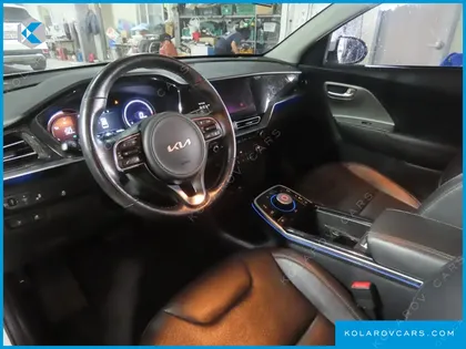 KIA NIRO EARTH