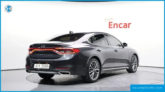 HYUNDAI GRANDEUR 2.2 DIESEL PREMIUM