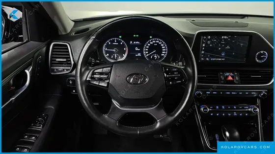 HYUNDAI GRANDEUR 2.2 DIESEL PREMIUM