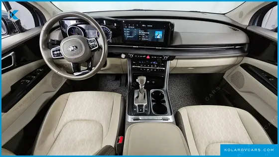 KIA CARNIVAL DIESEL 9-SEATER PRESTIGE