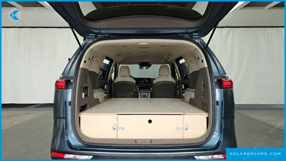 KIA CARNIVAL DIESEL 9-SEATER PRESTIGE