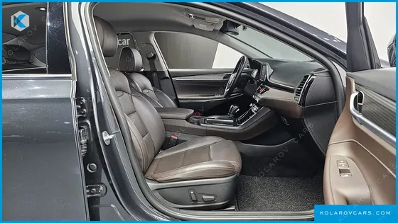 HYUNDAI GRANDEUR 2.4 PREMIUM