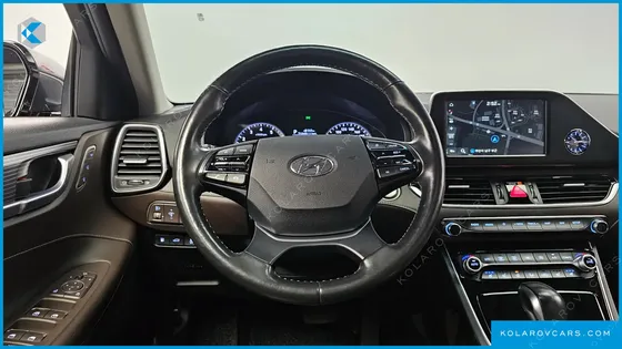 HYUNDAI GRANDEUR 2.4 PREMIUM