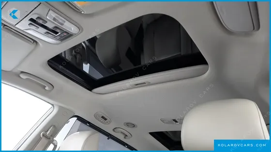 KIA CARNIVAL 9-SEATER PRESTIGE