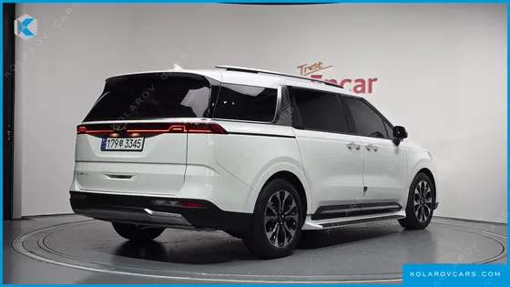 KIA CARNIVAL DIESEL 9-SEATER NOBLESSE