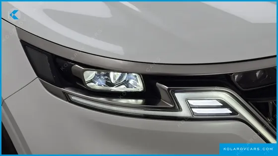 KIA CARNIVAL DIESEL 9-SEATER NOBLESSE