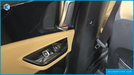 KIA CARNIVAL DIESEL 9-SEATER NOBLESSE