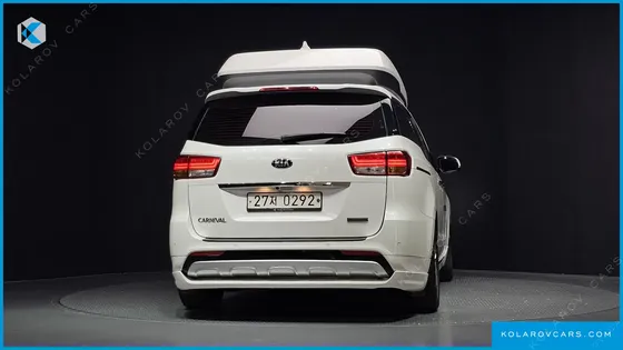 KIA CARNIVAL 9-SEATER HI-LIMOUSINE
