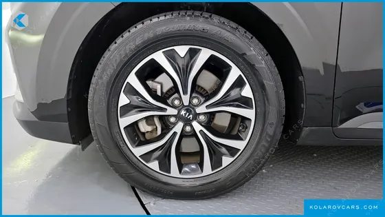 KIA CARNIVAL DIESEL 9-SEATER PRESTIGE
