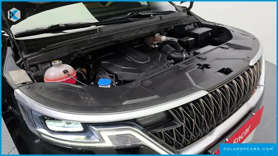 KIA CARNIVAL DIESEL 9-SEATER PRESTIGE
