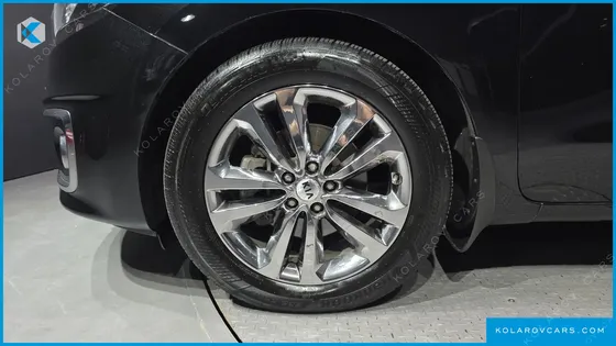 KIA CARNIVAL 9-SEATER NOBLESSE SPECIAL