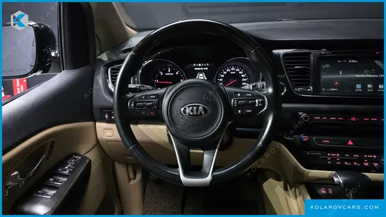KIA CARNIVAL 9-SEATER NOBLESSE SPECIAL