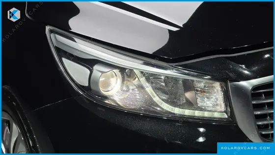 KIA CARNIVAL 9-SEATER NOBLESSE SPECIAL