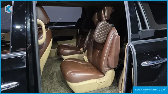 KIA CARNIVAL 9-SEATER NOBLESSE SPECIAL