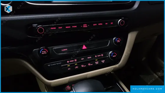 KIA CARNIVAL 9-SEATER NOBLESSE SPECIAL