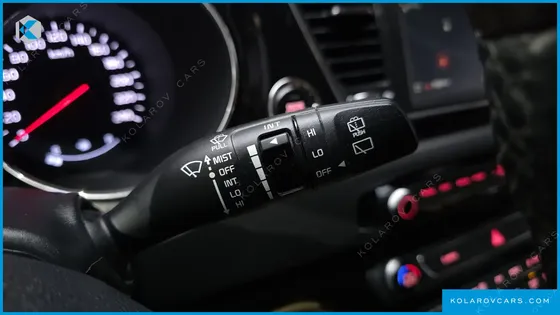 KIA CARNIVAL 9-SEATER NOBLESSE SPECIAL