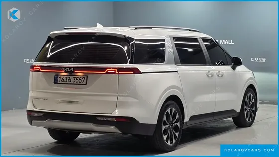 KIA CARNIVAL DIESEL 9-SEATER PRESTIGE