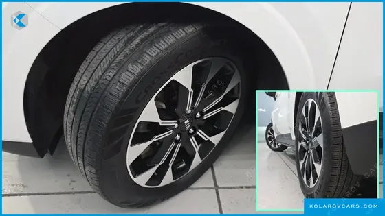 KIA CARNIVAL DIESEL 9-SEATER PRESTIGE