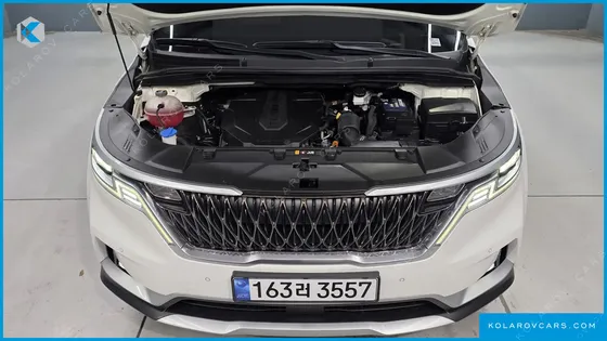 KIA CARNIVAL DIESEL 9-SEATER PRESTIGE