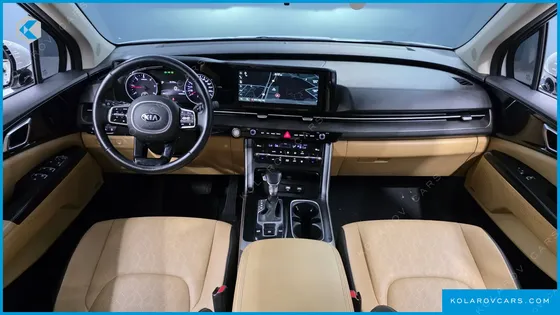 KIA CARNIVAL DIESEL 9-SEATER PRESTIGE