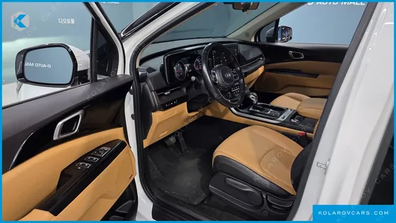 KIA CARNIVAL DIESEL 9-SEATER PRESTIGE