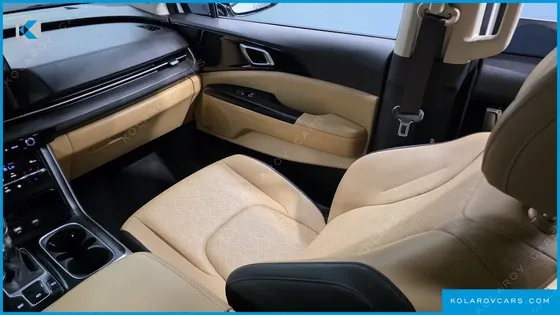 KIA CARNIVAL DIESEL 9-SEATER PRESTIGE