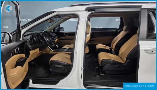 KIA CARNIVAL DIESEL 9-SEATER PRESTIGE