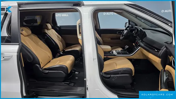 KIA CARNIVAL DIESEL 9-SEATER PRESTIGE