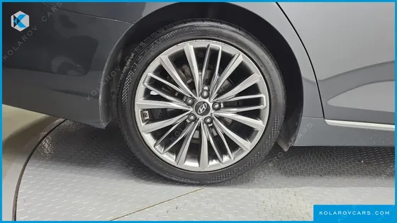 HYUNDAI GRANDEUR 3.0 EXCLUSIVE