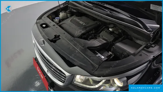 KIA CARNIVAL 9-SEATER NOBLESSE