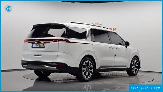 KIA CARNIVAL GASOLINE 9-SEATER SIGNATURE