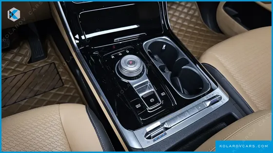 KIA CARNIVAL GASOLINE 9-SEATER SIGNATURE